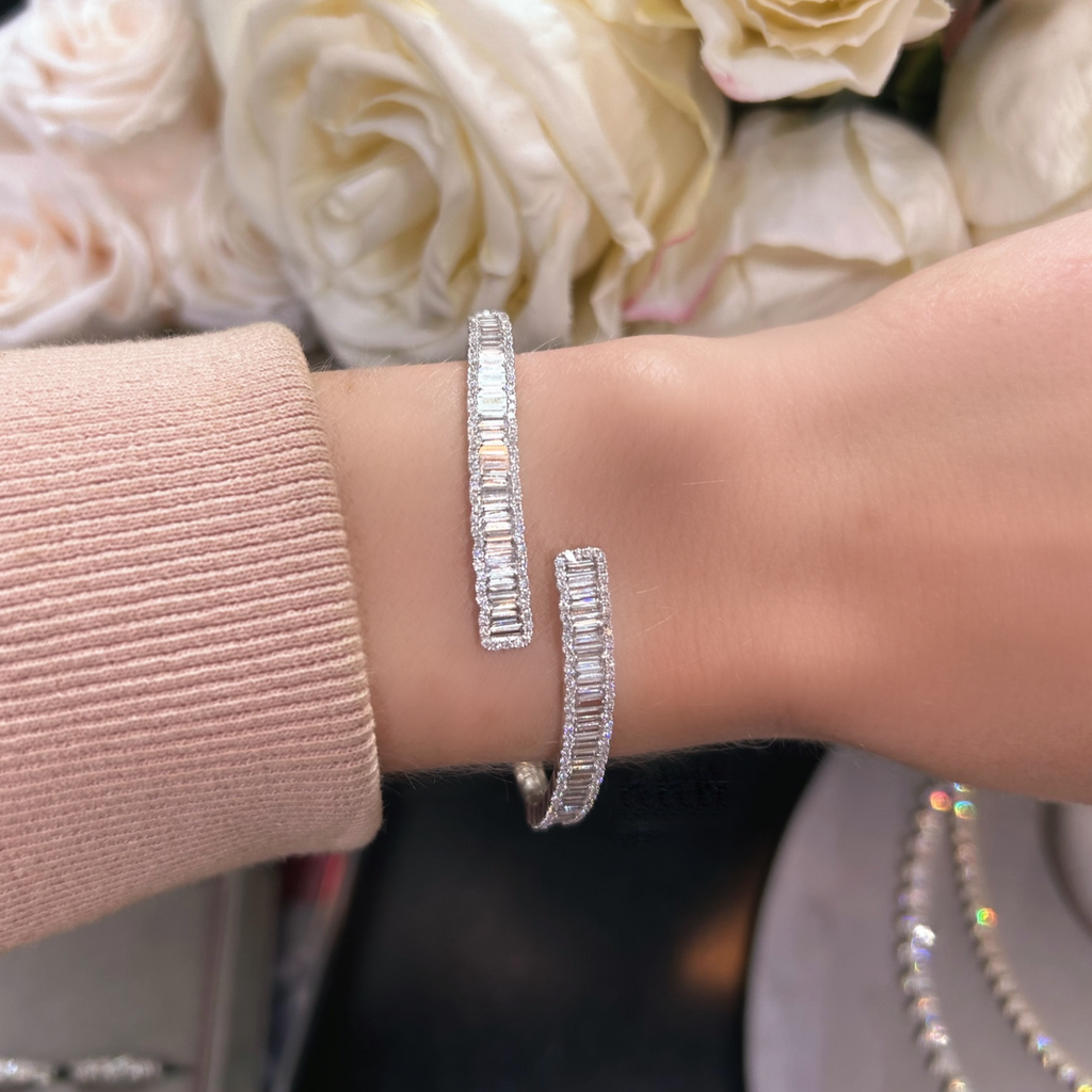 Brilliant Baguette Diamond Bangle Bracelet