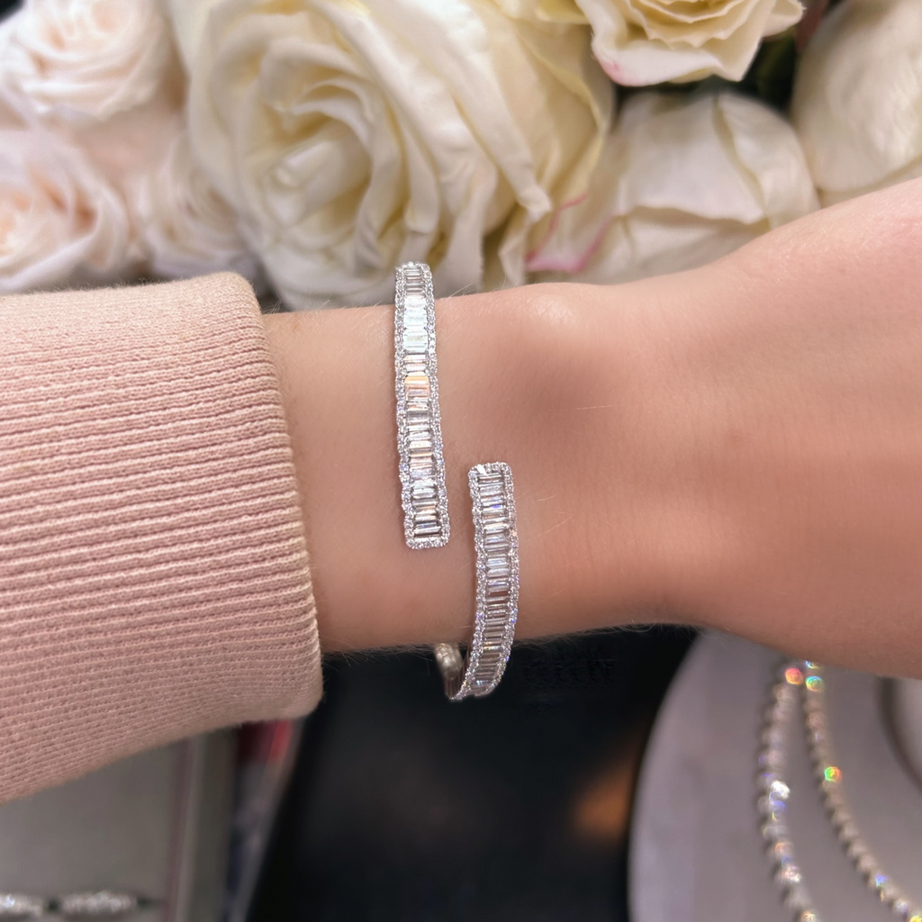 Baguette online diamond bangle