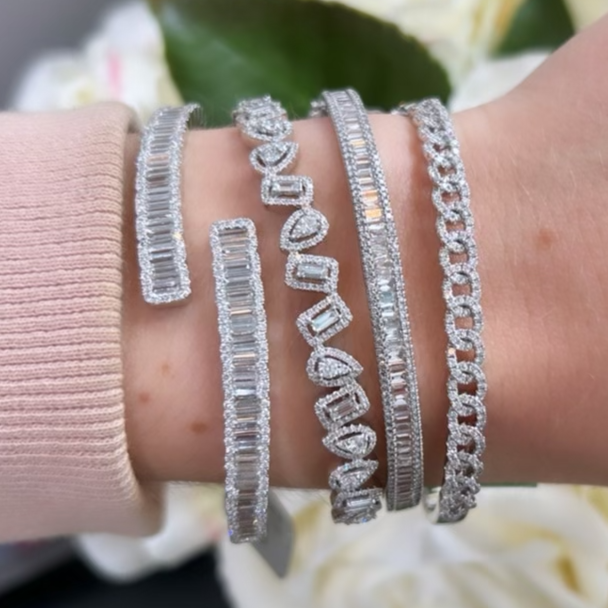 Brilliant Baguette Diamond Bangle Bracelet