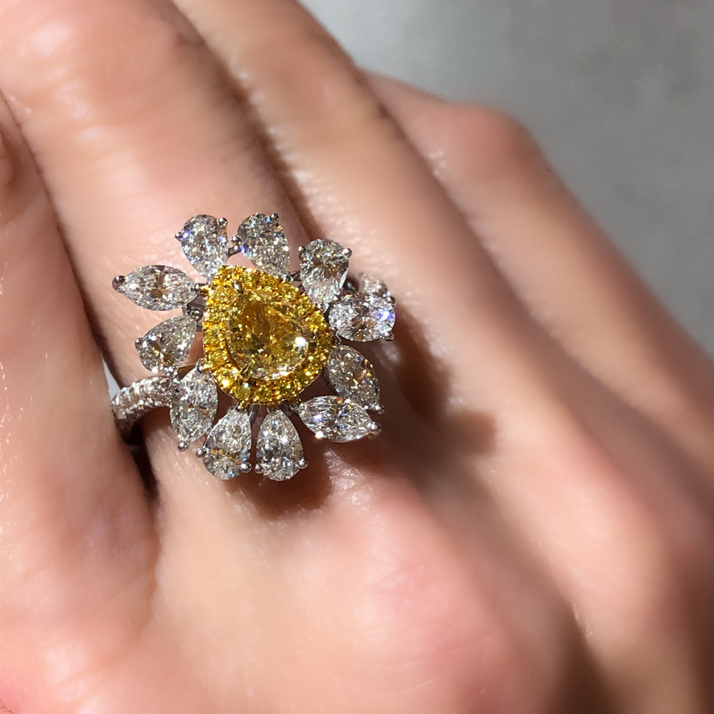 Miss Diamond Ring Flower Fancy Yellow Diamond Daisy Floral Jewelry