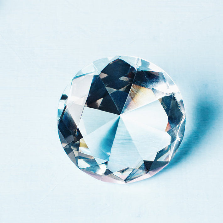 THE HAZARDS OF BUYING AN ONLINE DIAMOND