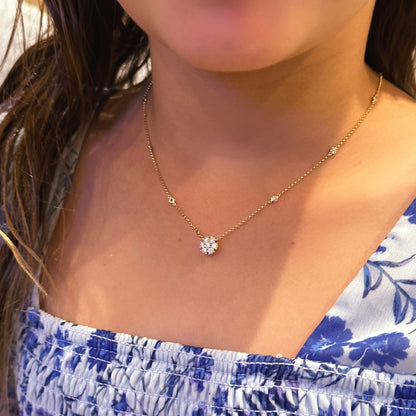 Bloom Diamond Pendant