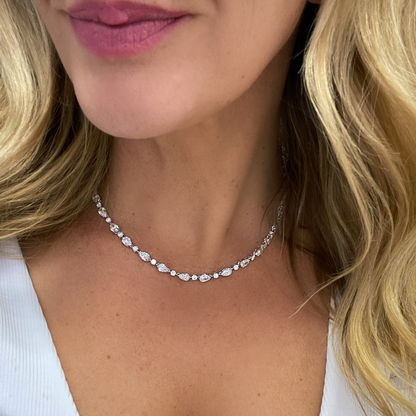 Pear & Round Diamond Necklace