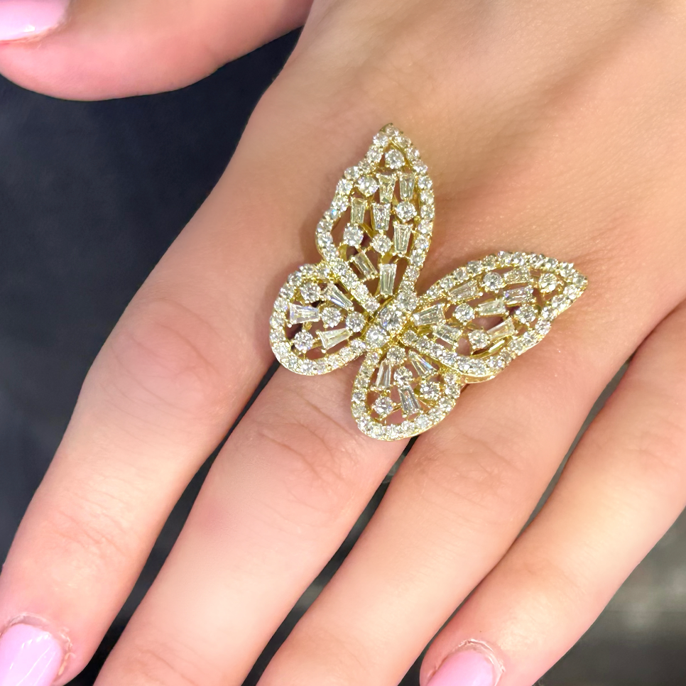Brilliant Butterfly Diamond Ring