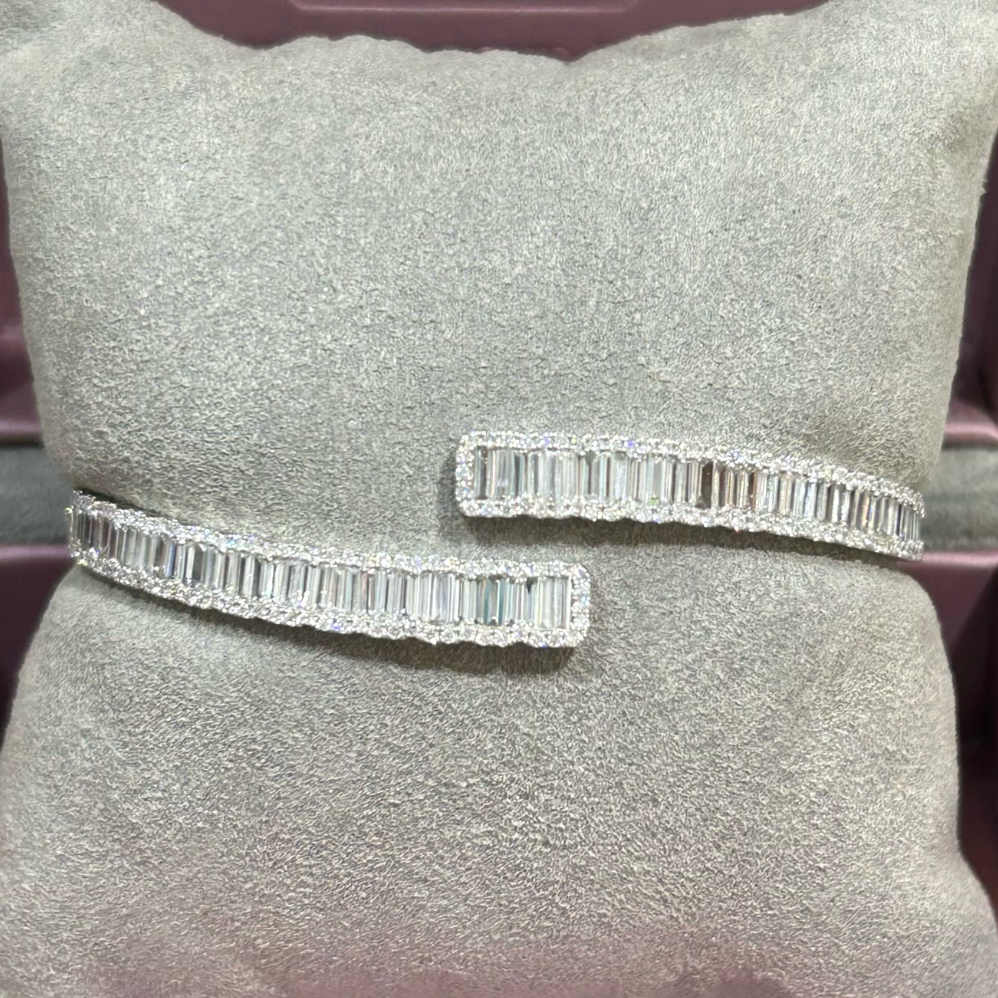 Brilliant Baguette Diamond Bangle Bracelet