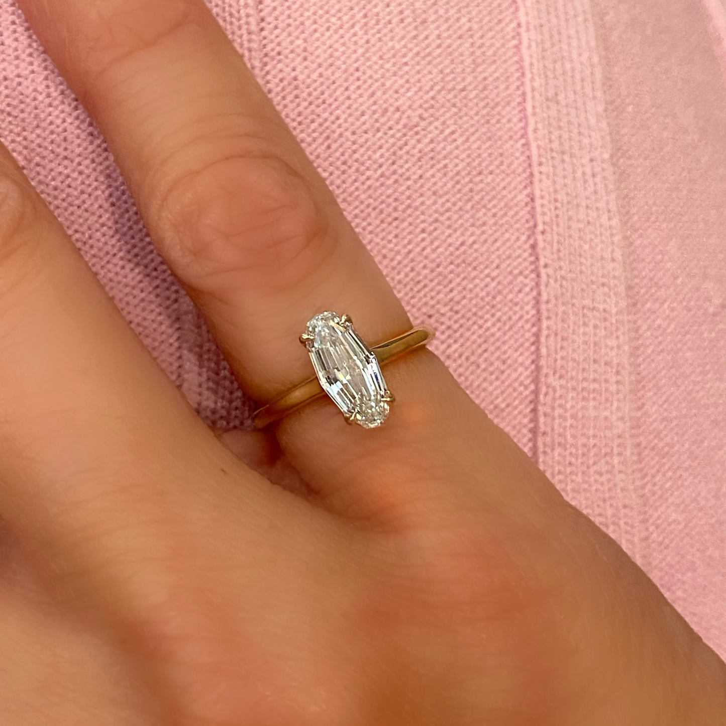 Antique Moval Pinky Ring