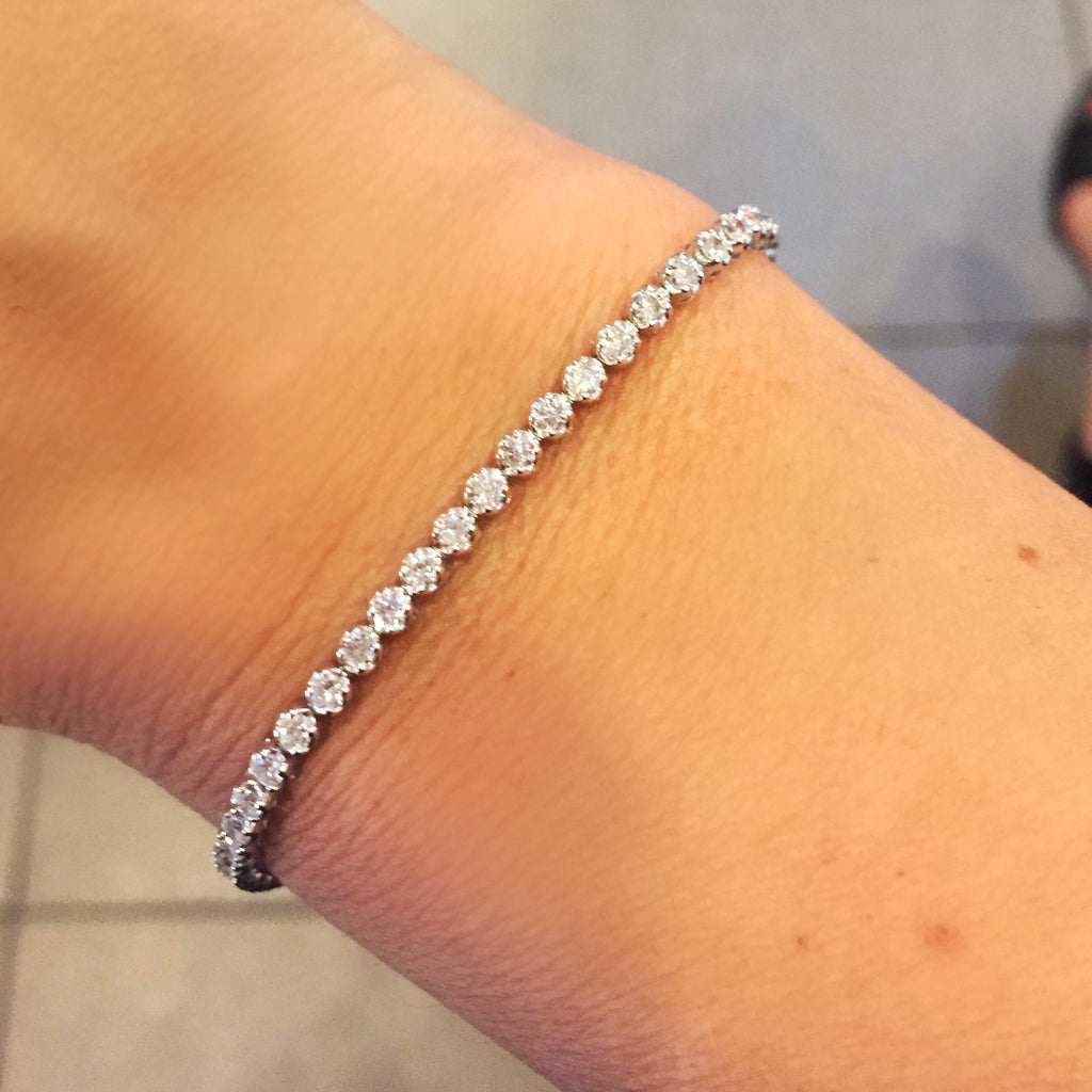 Miss Diamond Ring single row diamond tennis bracelet