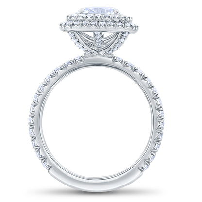 Round Halo White Diamond on Pave Platinum Band
