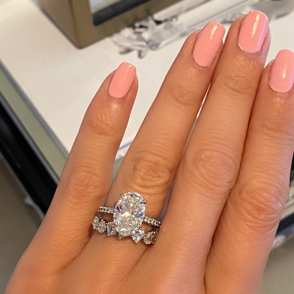 Oval Brilliant 3D Pave Engagement Ring