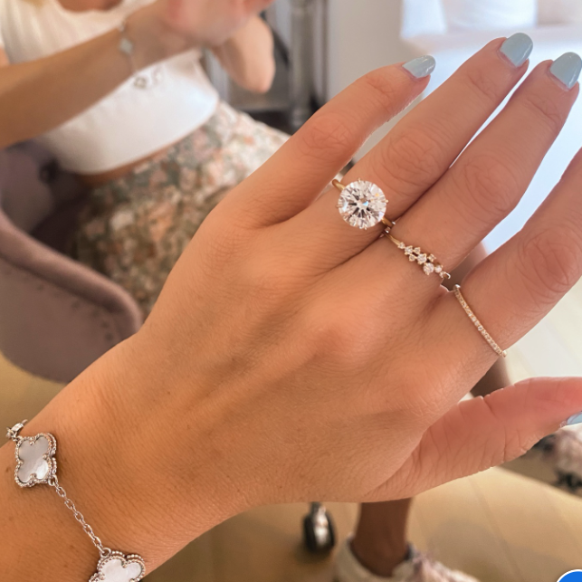 Round Brilliant Solitaire with Hidden Halo