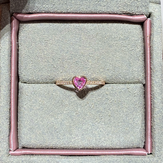 Love Magnet Heart Ring