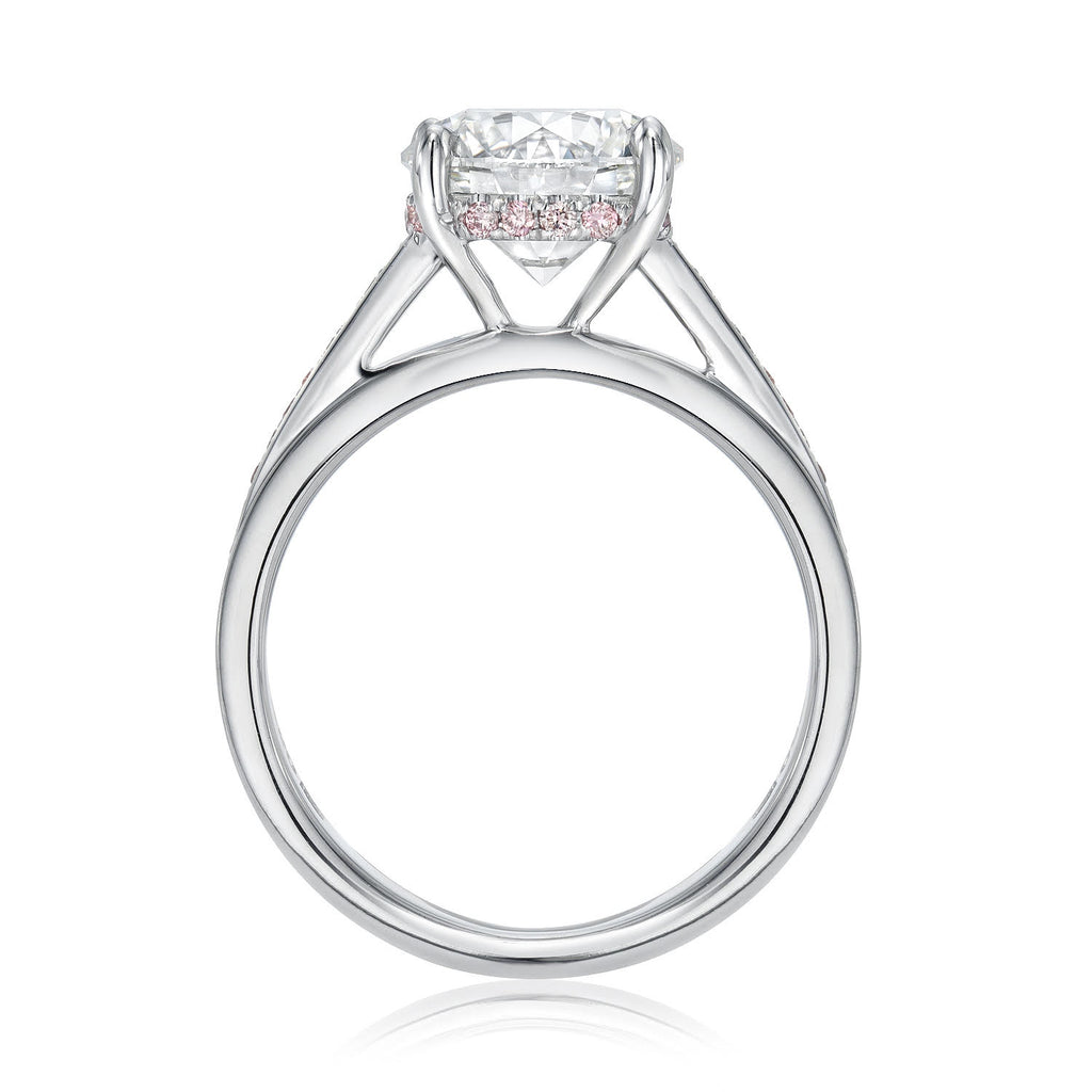 Round Brilliant Solitaire with Pink Diamond Shank